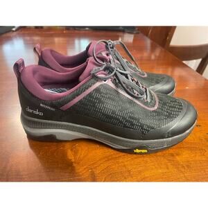 Dansko Makayla Black Purple Shoes Hiking Vibram Sole Waterproof Outdoor 37 7 New